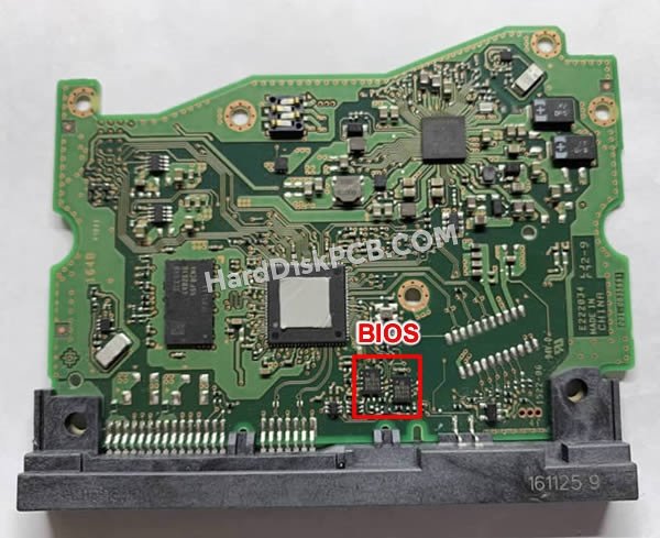 Étapes pour échanger la puce BIOS sur 004-0B35661 PCB du disque dur WD