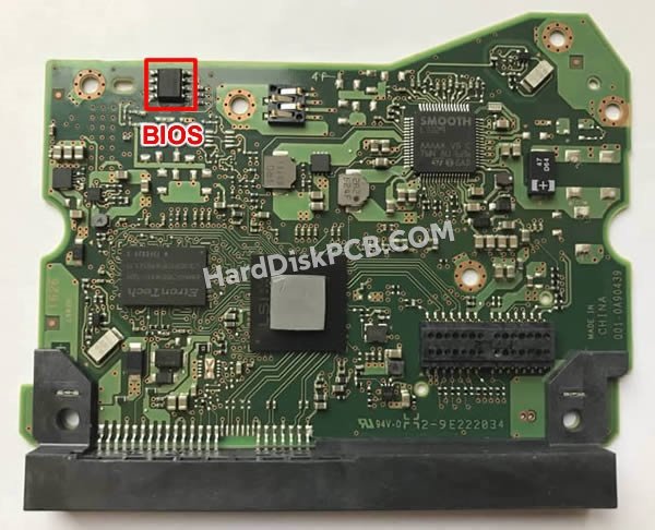 Étapes pour échanger la puce BIOS sur 006-0A90439 PCB du disque dur WD