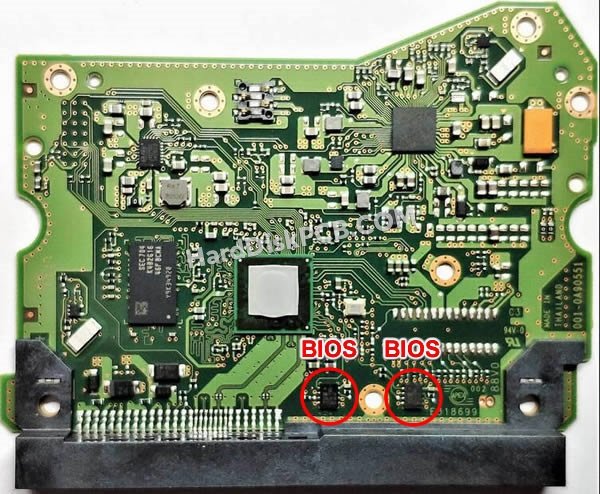 Étapes pour échanger la puce BIOS sur 006-0A90551 PCB du disque dur WD