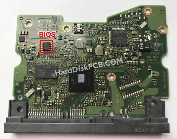 Étapes pour échanger la puce BIOS sur 006-0A90641 PCB du disque dur WD