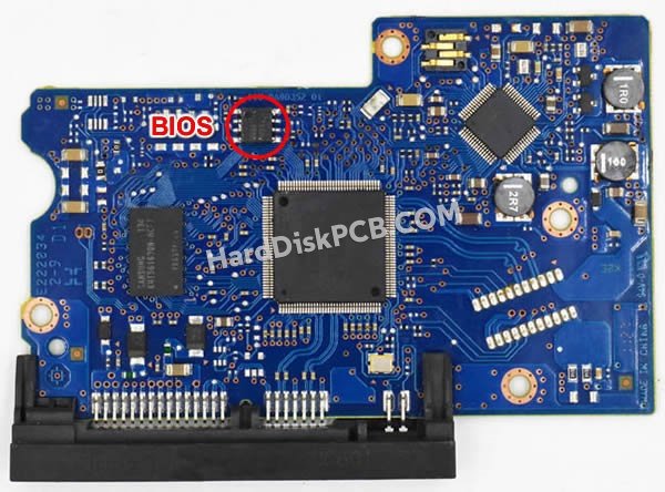 Étapes pour échanger la puce BIOS sur 0A90352 PCB du disque dur Hitachi