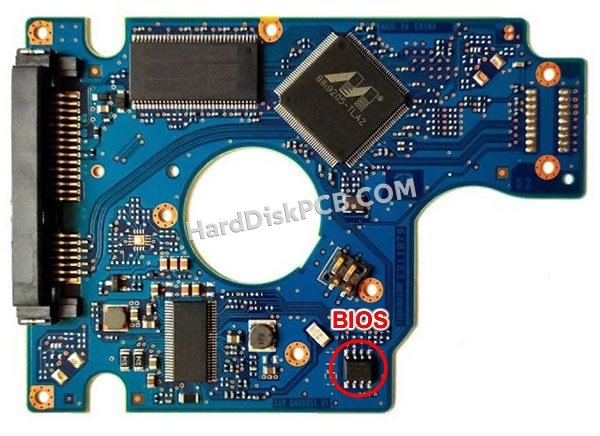 Étapes pour échanger la puce BIOS sur 0J24297 PCB du disque dur Hitachi