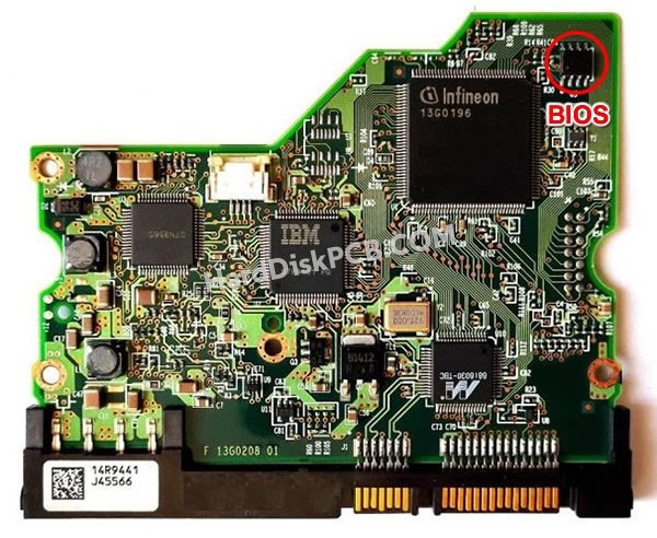 Étapes pour échanger la puce BIOS sur 14R9441 PCB du disque dur Hitachi