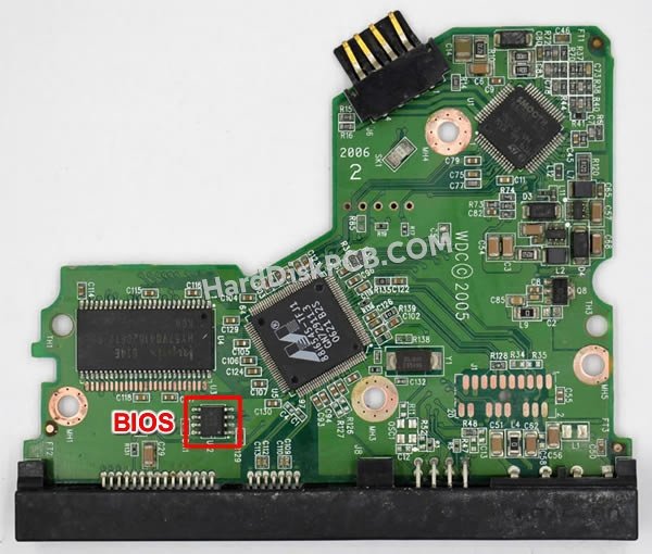 Étapes pour échanger la puce BIOS sur 2060-701335-003 PCB du disque dur WD