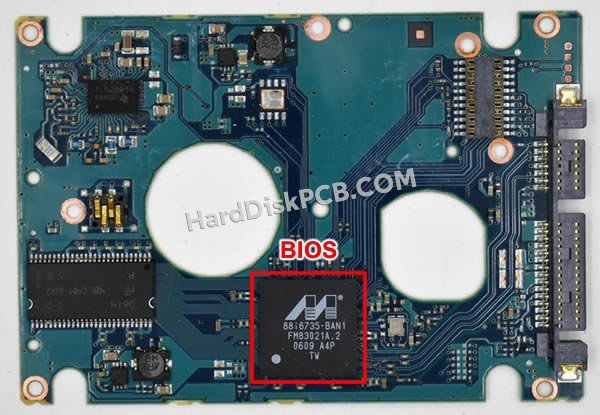 Étapes pour échanger la puce BIOS sur CA26338-B71104BA PCB du disque dur Fujitsu