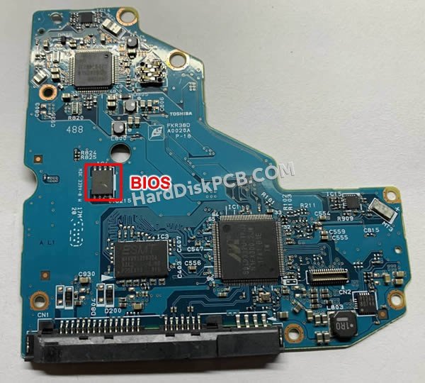 Étapes pour échanger la puce BIOS sur G0020A PCB du disque dur Toshiba