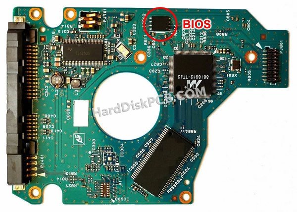 Étapes pour échanger la puce BIOS sur G002587-0A PCB du disque dur Toshiba