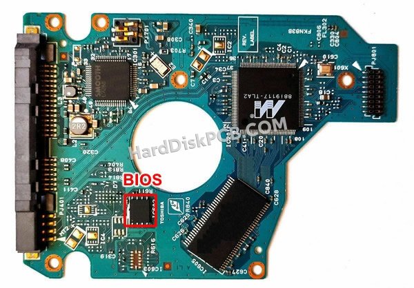 Étapes pour échanger la puce BIOS sur G002872A PCB du disque dur Toshiba