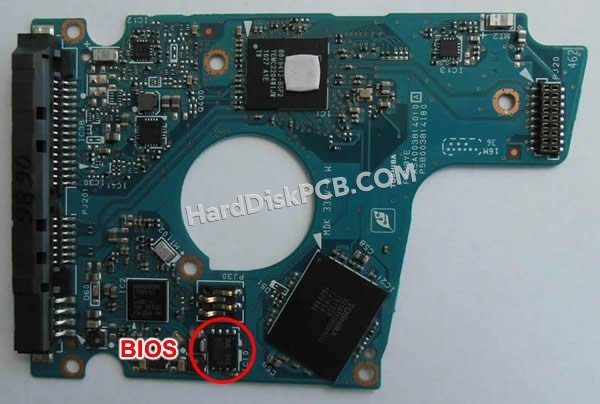 Étapes pour échanger la puce BIOS sur G3814A PCB du disque dur Toshiba